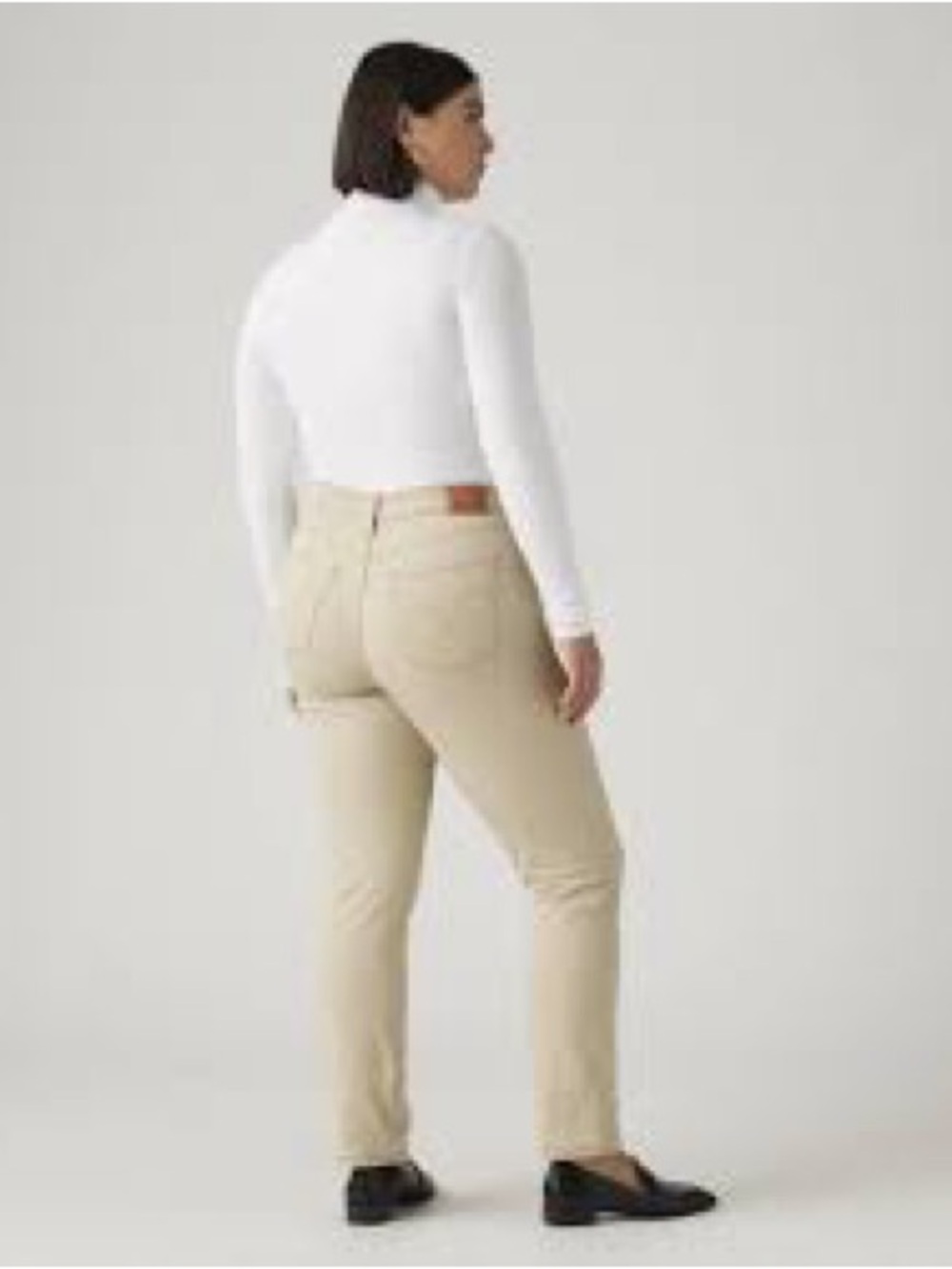 Levi's Straight Leg Jeans in Beige